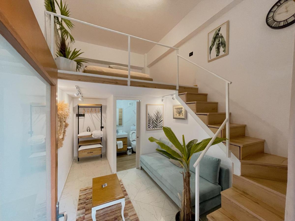 Duplex Lungomare Suites Vlore Ngoại thất bức ảnh
