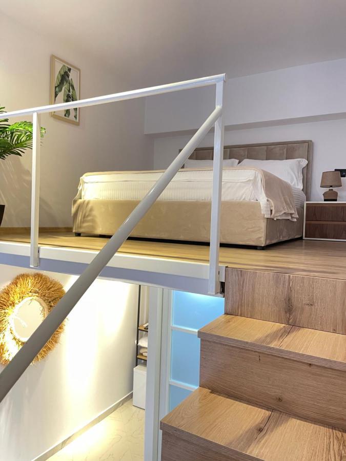 Duplex Lungomare Suites Vlore Ngoại thất bức ảnh