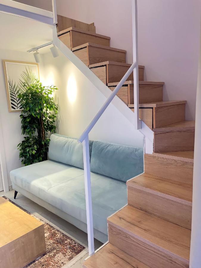 Duplex Lungomare Suites Vlore Ngoại thất bức ảnh