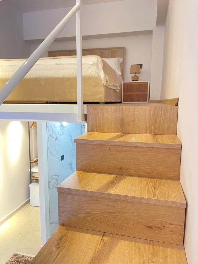 Duplex Lungomare Suites Vlore Ngoại thất bức ảnh