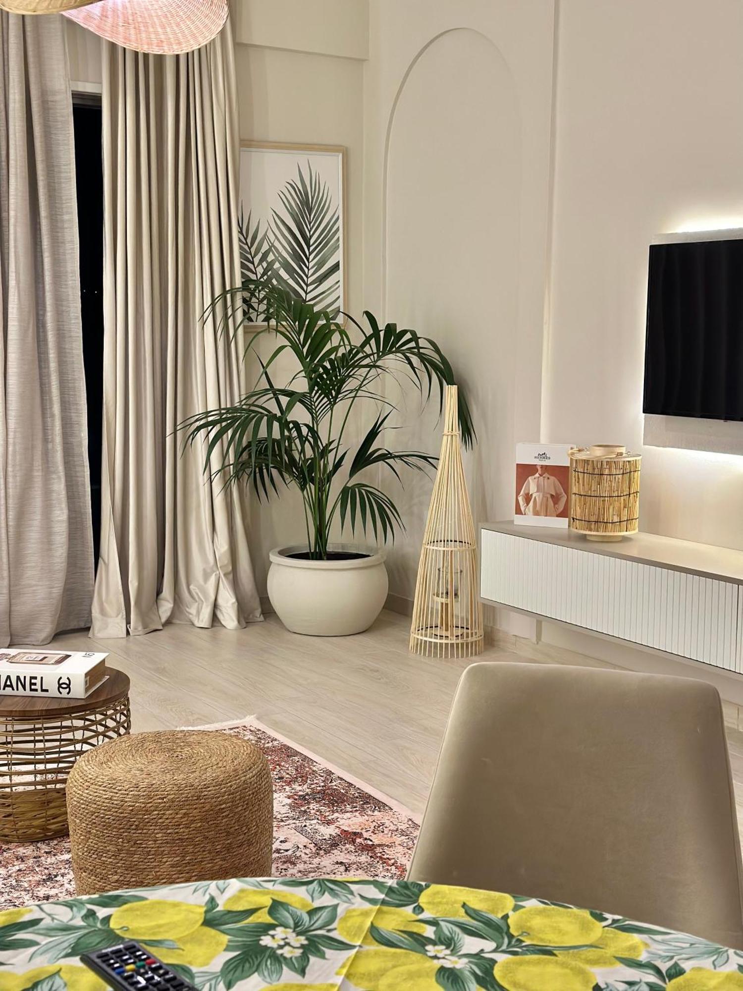 Duplex Lungomare Suites Vlore Ngoại thất bức ảnh